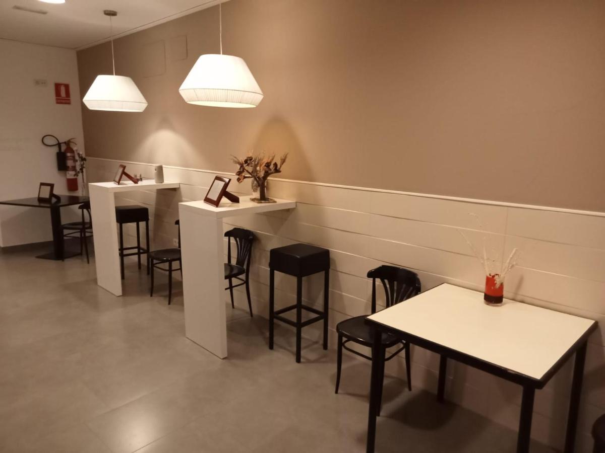 Hello Villarreal Suites Vila-real Ngoại thất bức ảnh