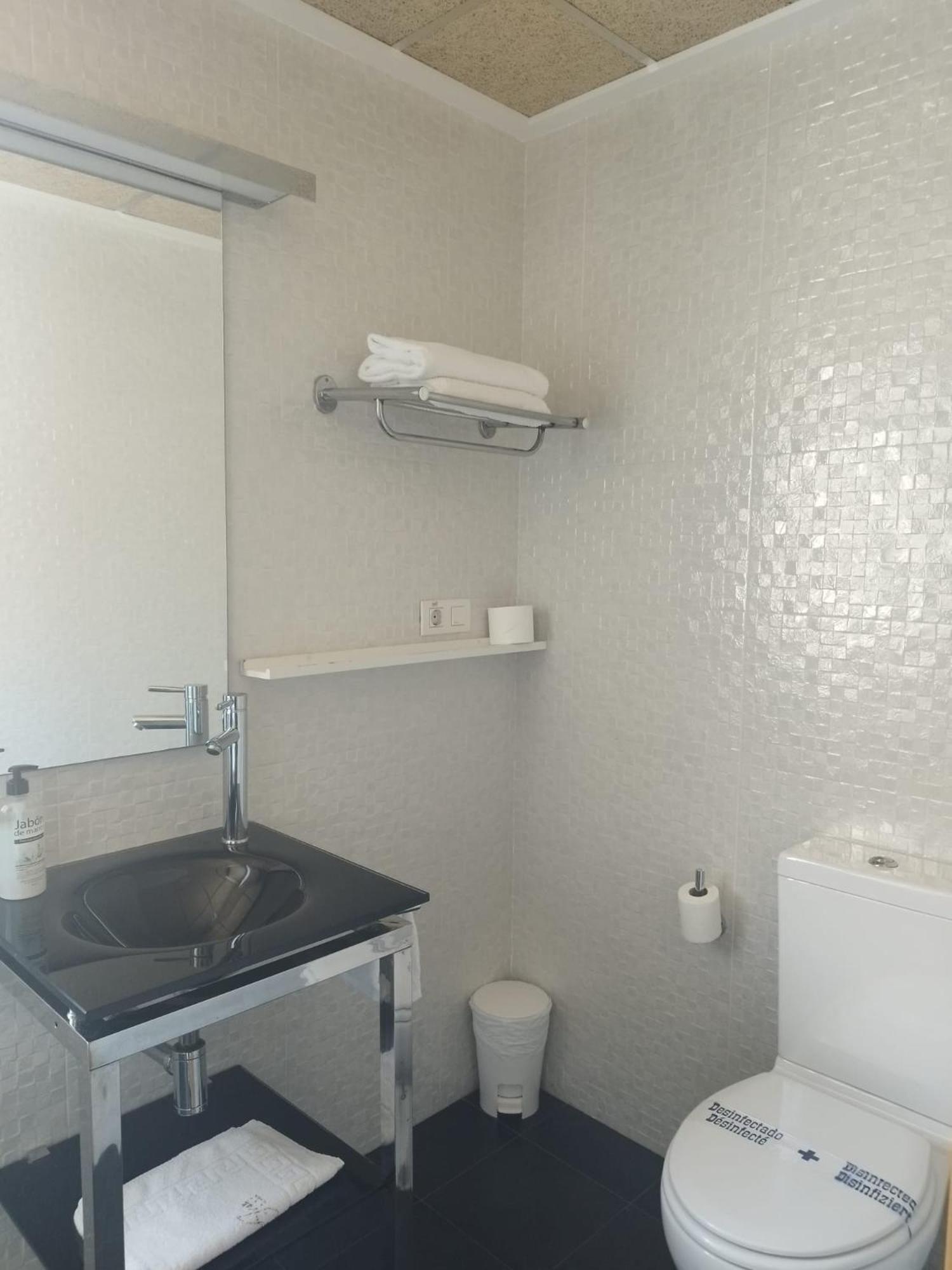 Hello Villarreal Suites Vila-real Ngoại thất bức ảnh